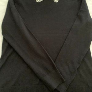 Cable and Gauge black sweater size medium